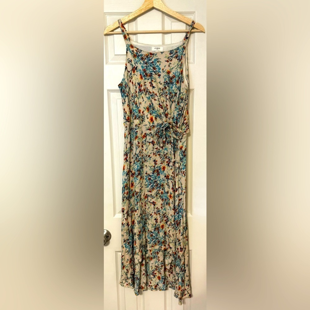 Umgee brand dress with side tie